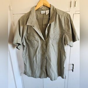 Bobbie Brooks short sleeved light olive green blouse Size 18W/20W